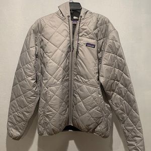 Patagonia hooded zip up jacket